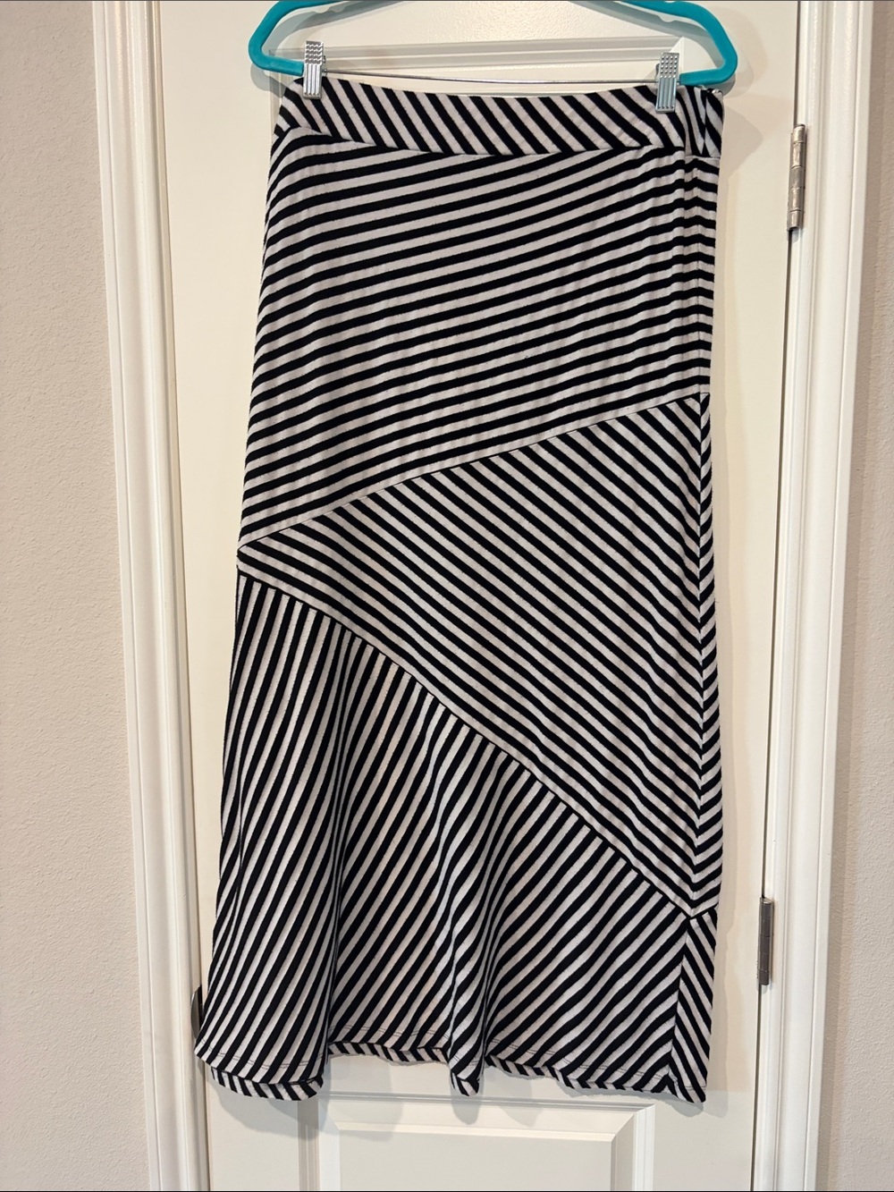 Black and White Striped Maxi Skirt — Women